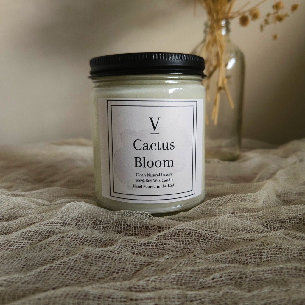 Cactus Bloom soy candle with fresh botanical and cactus flower fragrance notes